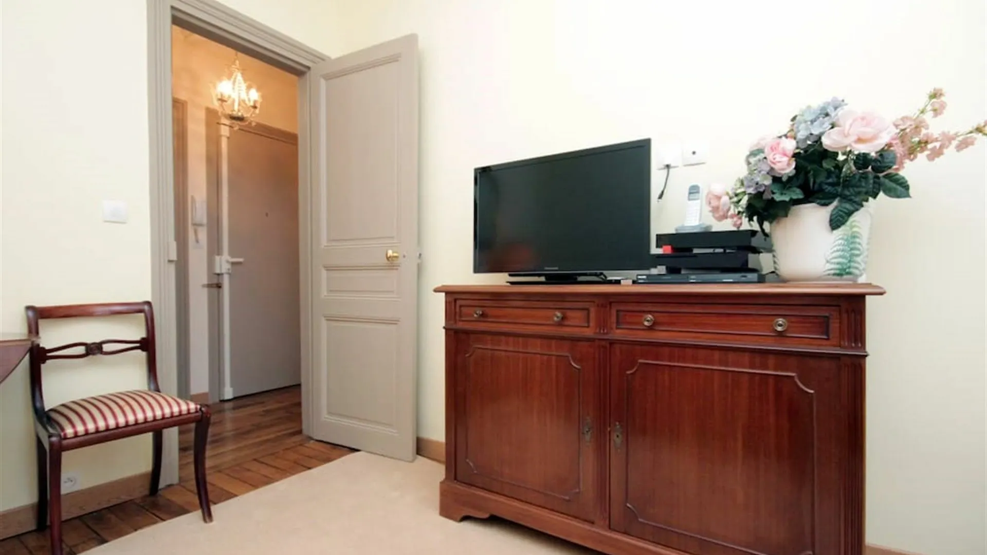 Tour Eiffel - Smartrenting Appartamento *